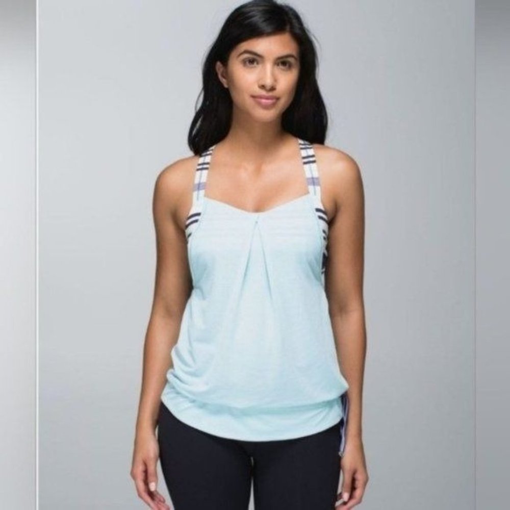 Lululemon Racerback activewear Top, size 4